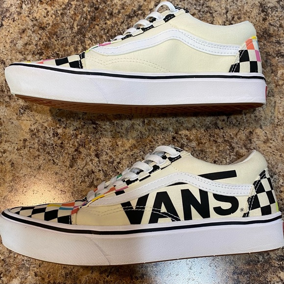 Vans x Museum of Modern Art MOMA - Picture 9 of 11